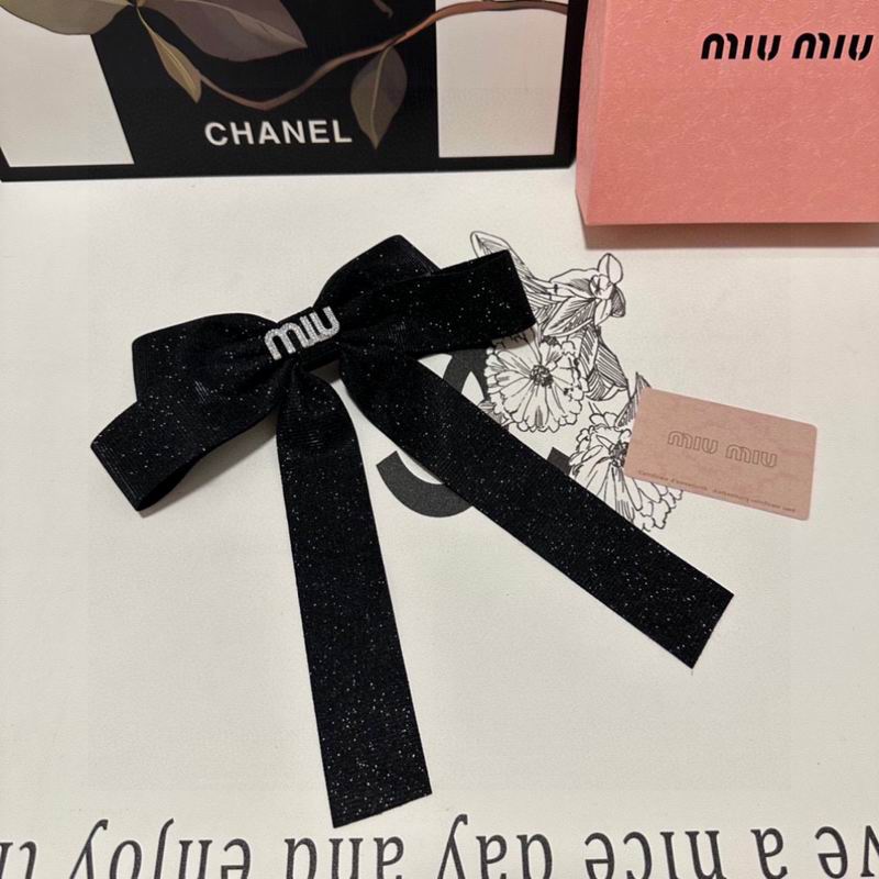 Miumiu Hairpin 092002